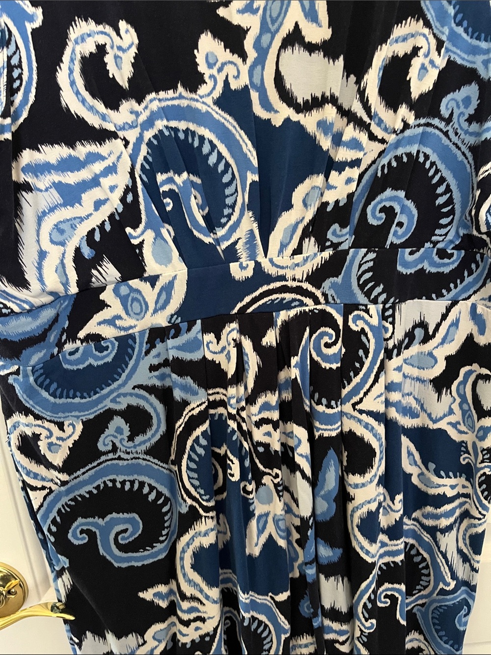 Chico's v neck sleeveless Navy, Light Blue & White Swirl Midi Dress size 3 14/16 - Picture 9 of 10